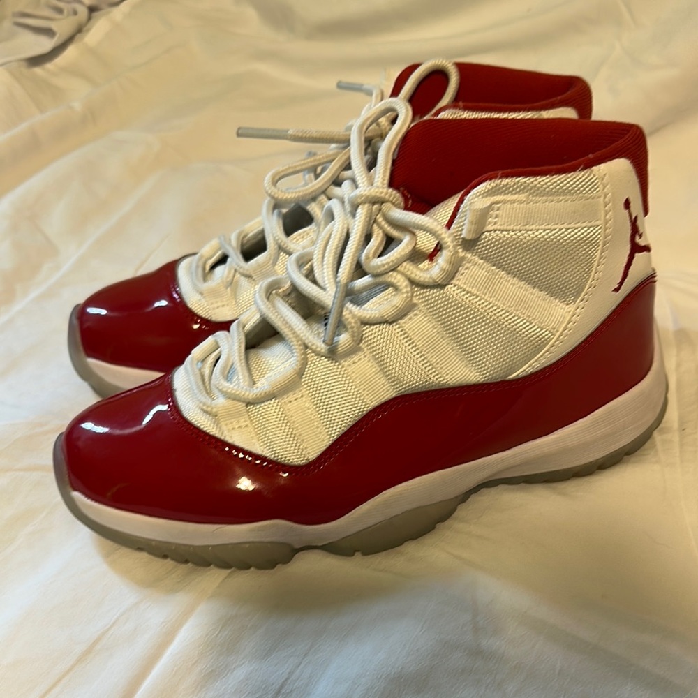 Jordan 11 Cherry 7M